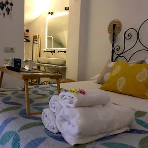 Apartment La Gitana Y El Rey Sol, Malaga